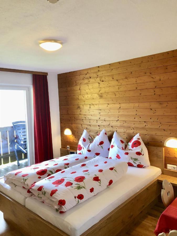 Pension Heidelberg - Fam Fuchs Hopfgarten im Brixental Ngoại thất bức ảnh